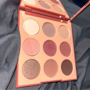 Morphe Eyeshadow Palette with Cream, Pink, and Brown Shades